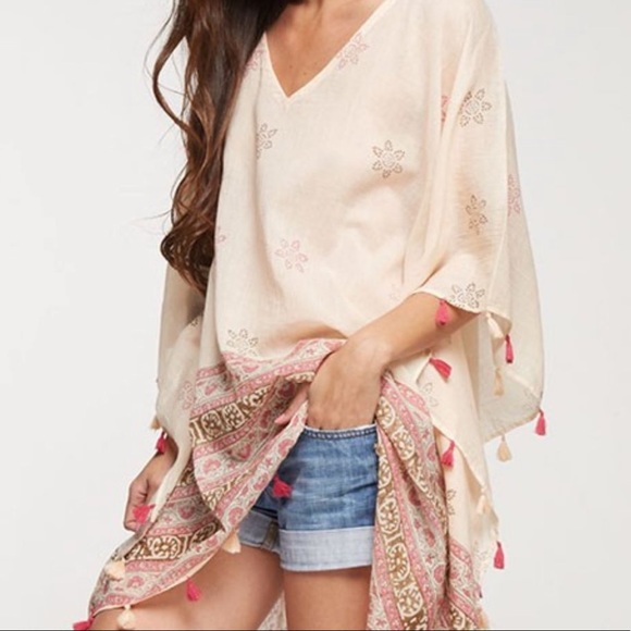 Border Print Poncho Coverup - Picture 5 of 5